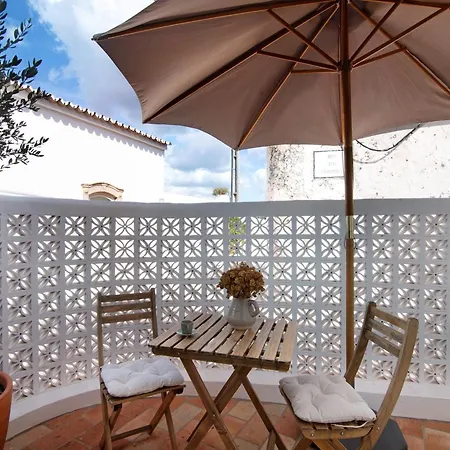 Casa De 51 * Benafim