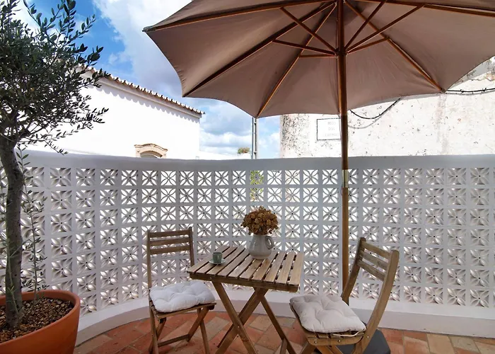 Casa De 51 * Benafim